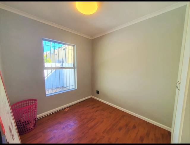 2 BEDROOM HOUSE FOR SALE IN GLENWOOD